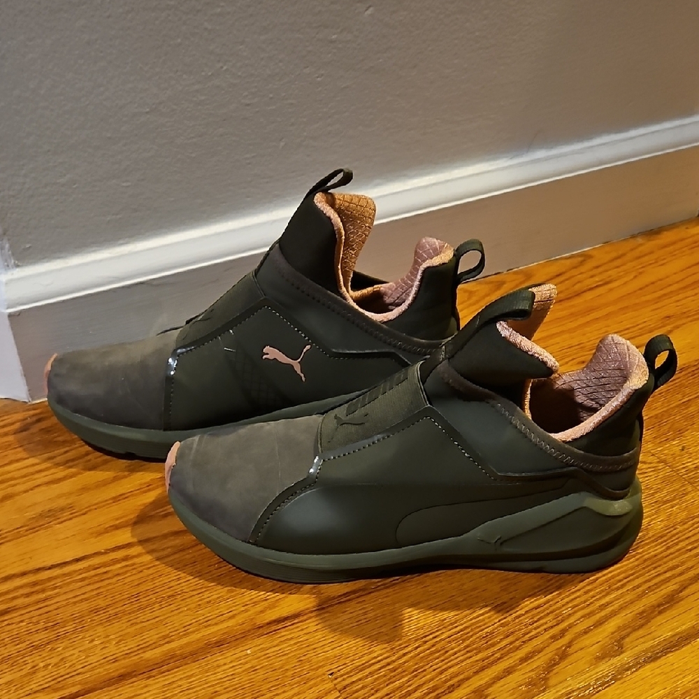 Puma Fierce Core Slip-On Training Sneakers Olive Green Pink